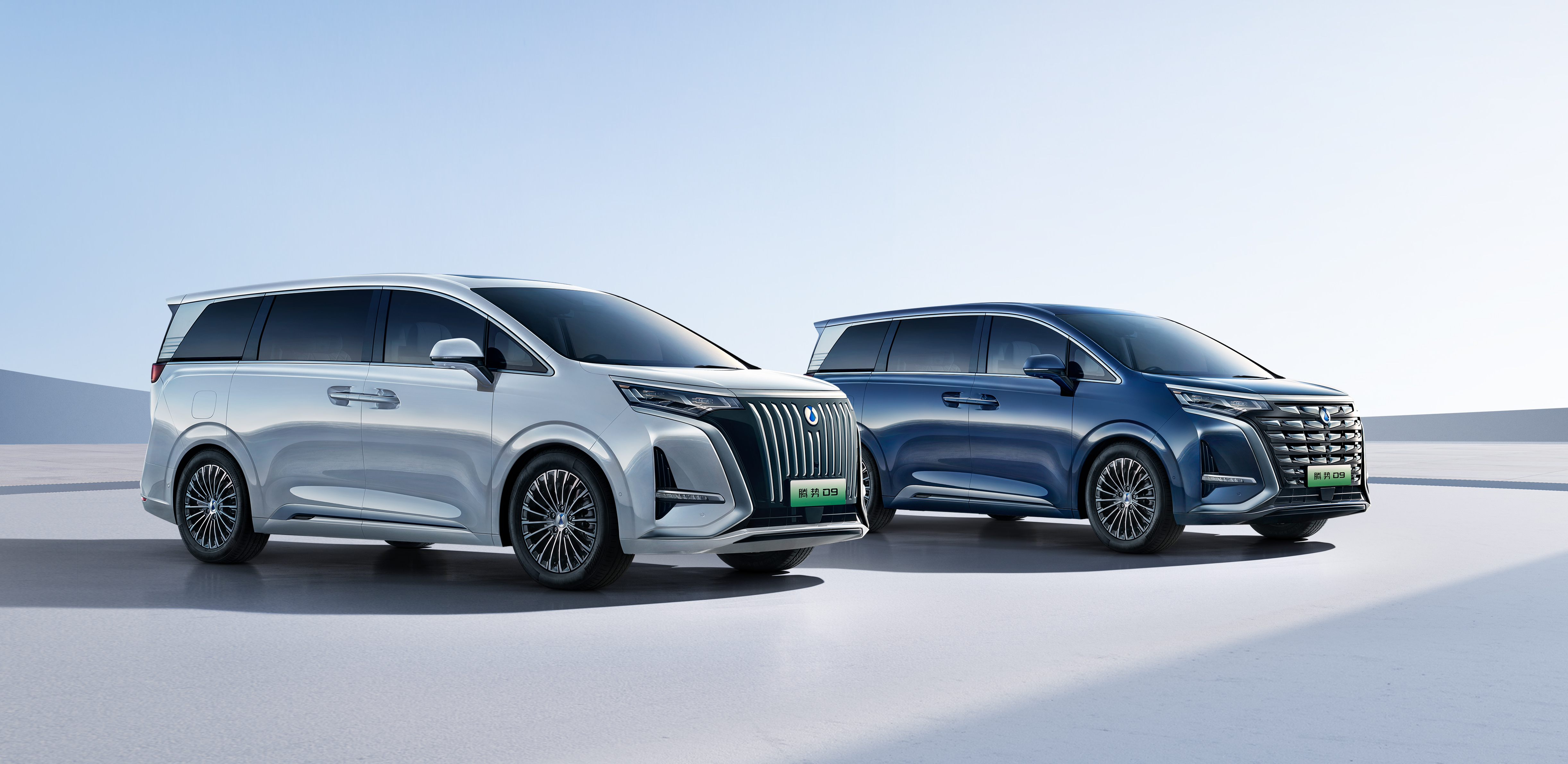 在5月16日晚间举行的腾势品牌发布会上,腾势汽车发布旗下首款高端mpv