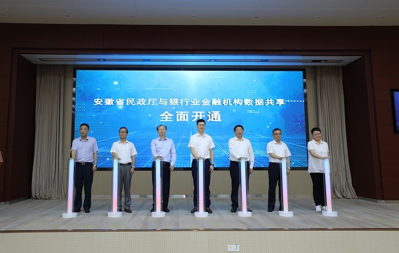 00c73a9d1e5826a486f065af23b997f4