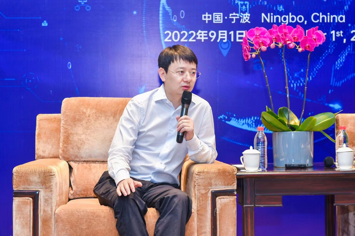 阿里云张敬:算力迭代升级助推产业变革 多维度探索宁