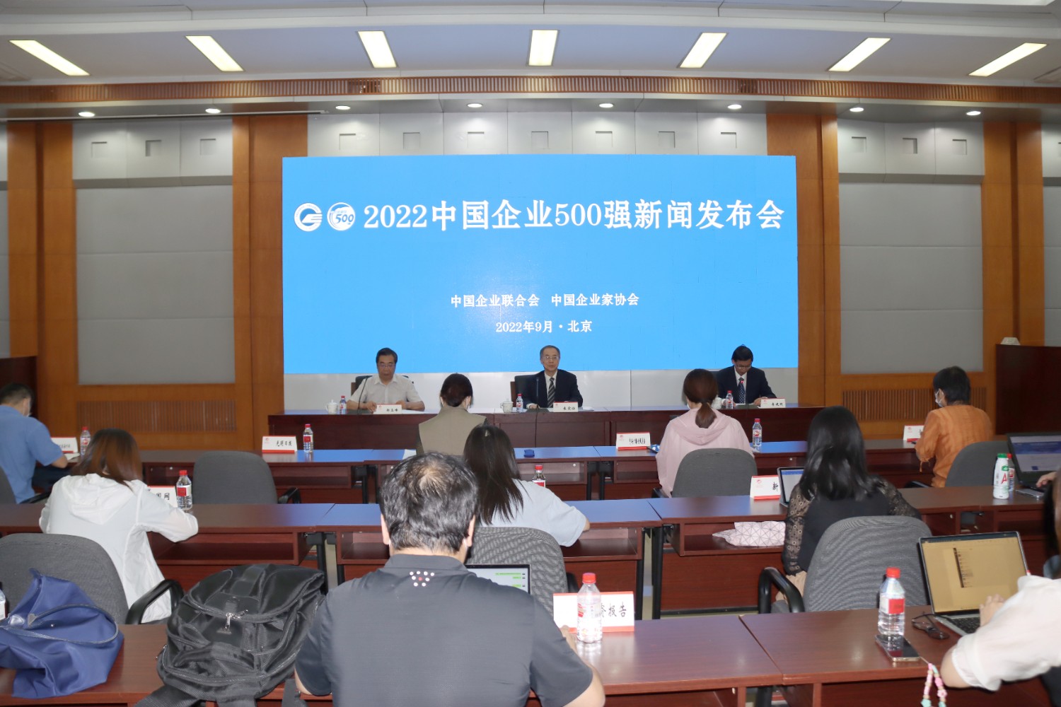 15c46ebcbbe846349d3d4a3d441bc070