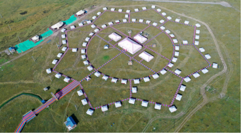 9 甘肃省甘南藏族自治州碌曲县尕海镇尕秀村村貌。新华社记者 陈斌 摄.png