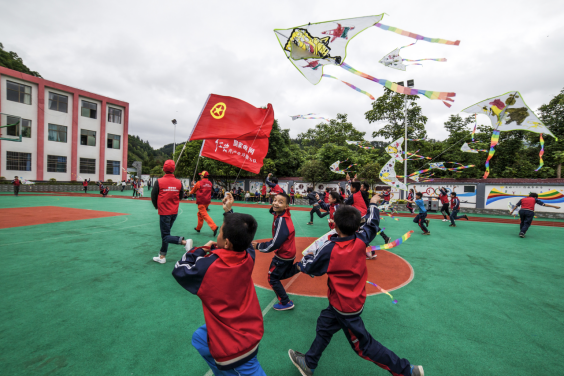 电网革旧晋档升级 企业鼎新焕发新容2655.png